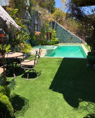 Sky Villa & Infinity Ocean-City Views Pool & Spa Elevator gallery image 5