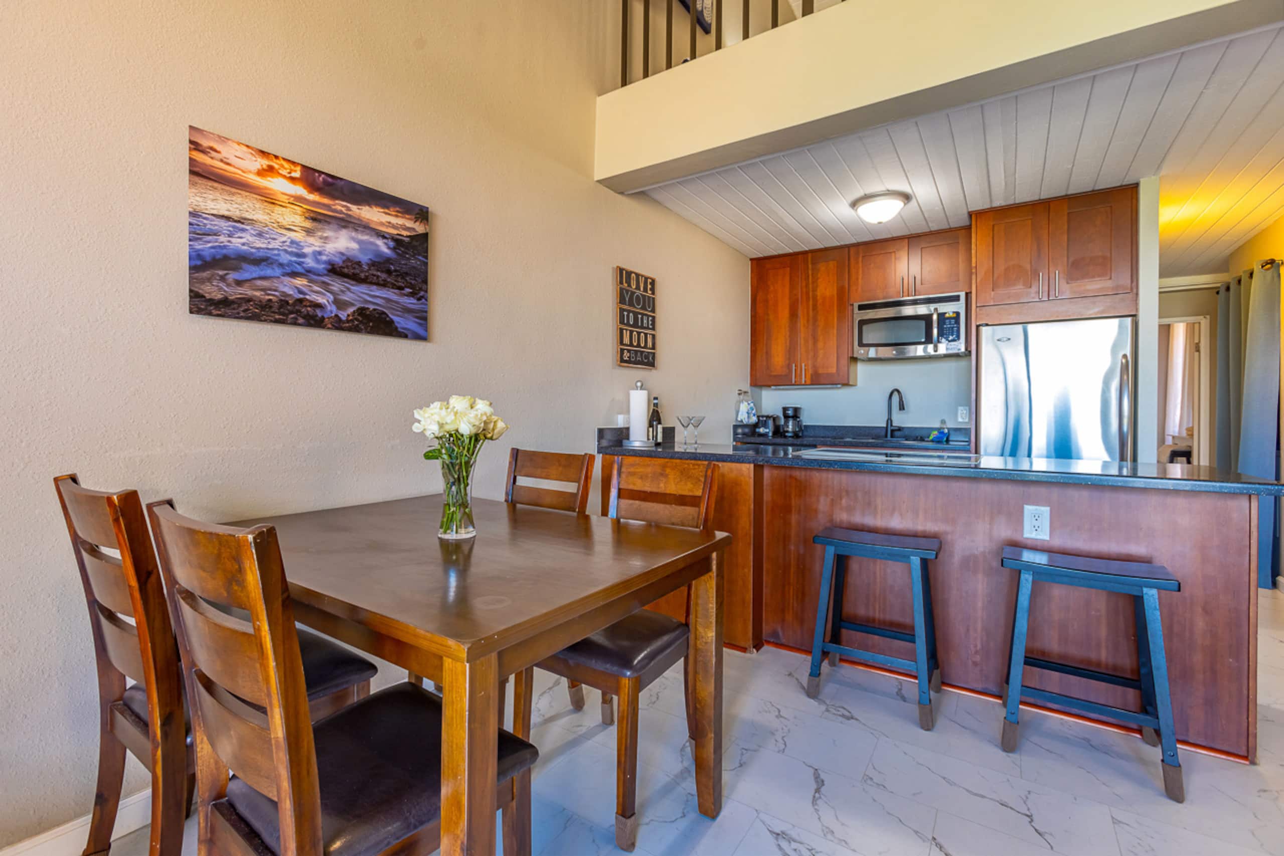 Ocean View, 1 minute walk to the beach 2BR/2BA - Image 8
