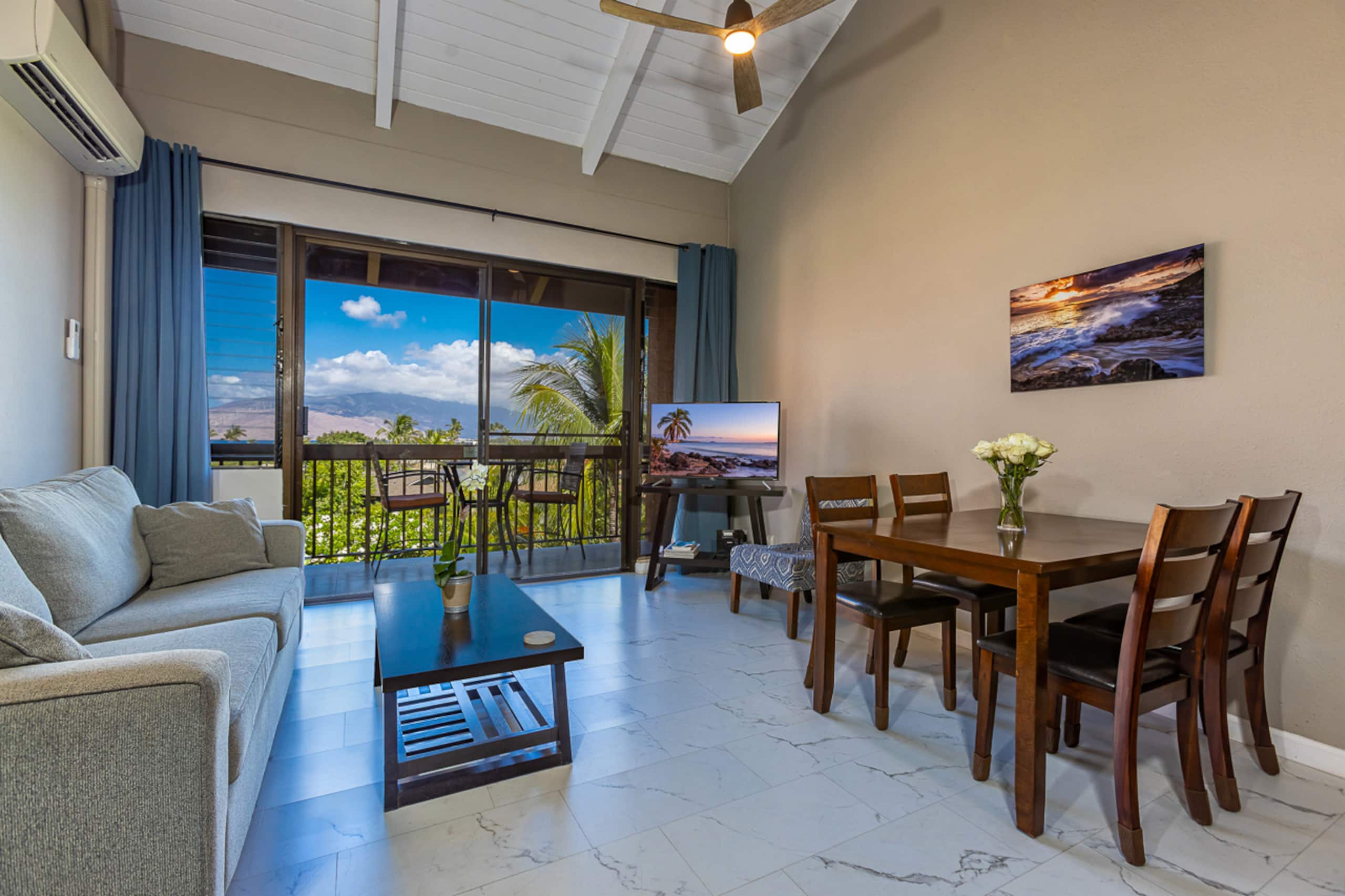Ocean View, 1 minute walk to the beach 2BR/2BA - Image 2