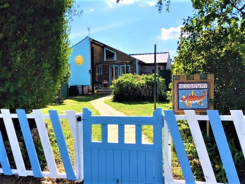 HEDGEWAY  Self Catering  Apartment  (Ground floor)