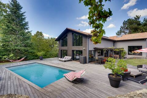 Villa the Forest • Pool, Parking & Wi-Fi
