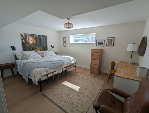 Bright Port Alberni Garden Suite