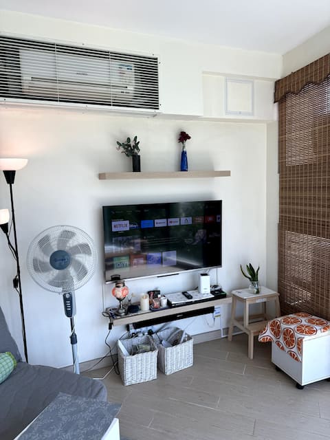 Sizeable well-equipped HK Discovery Bay Sea/山view