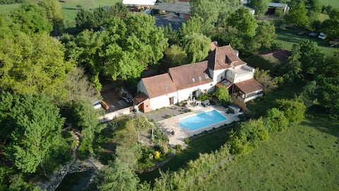 A gateaway to the South of France (spa, pool)