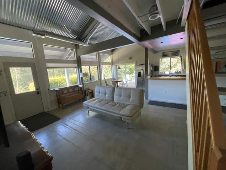 Farm Guest House Guesthouses for Rent in West Linn, Oregon, United