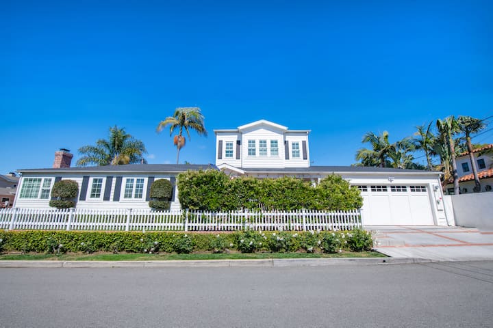 La Jolla Beach Home (sauna/cold plunge/jacuzzi) gallery image 2