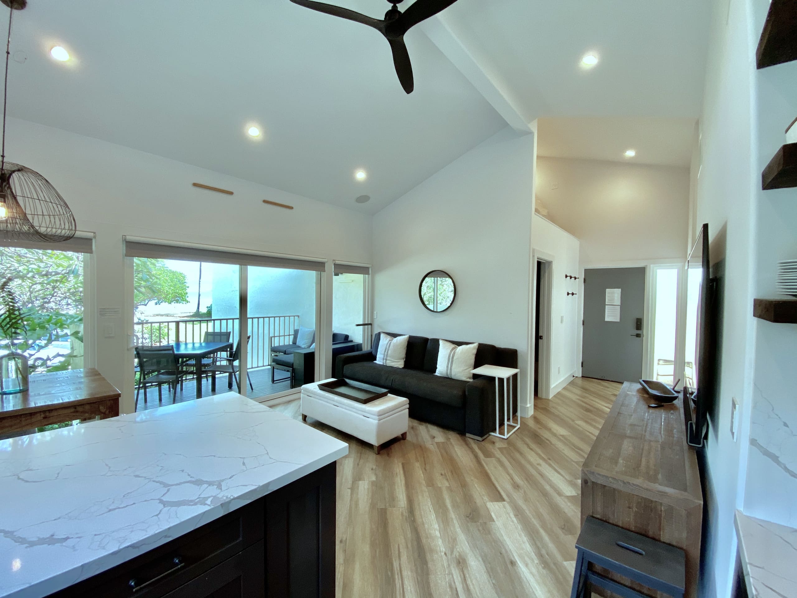 Condo in Wailuku · ★4.93 · 2 bedrooms · 3 beds · 2 private baths - Image 2