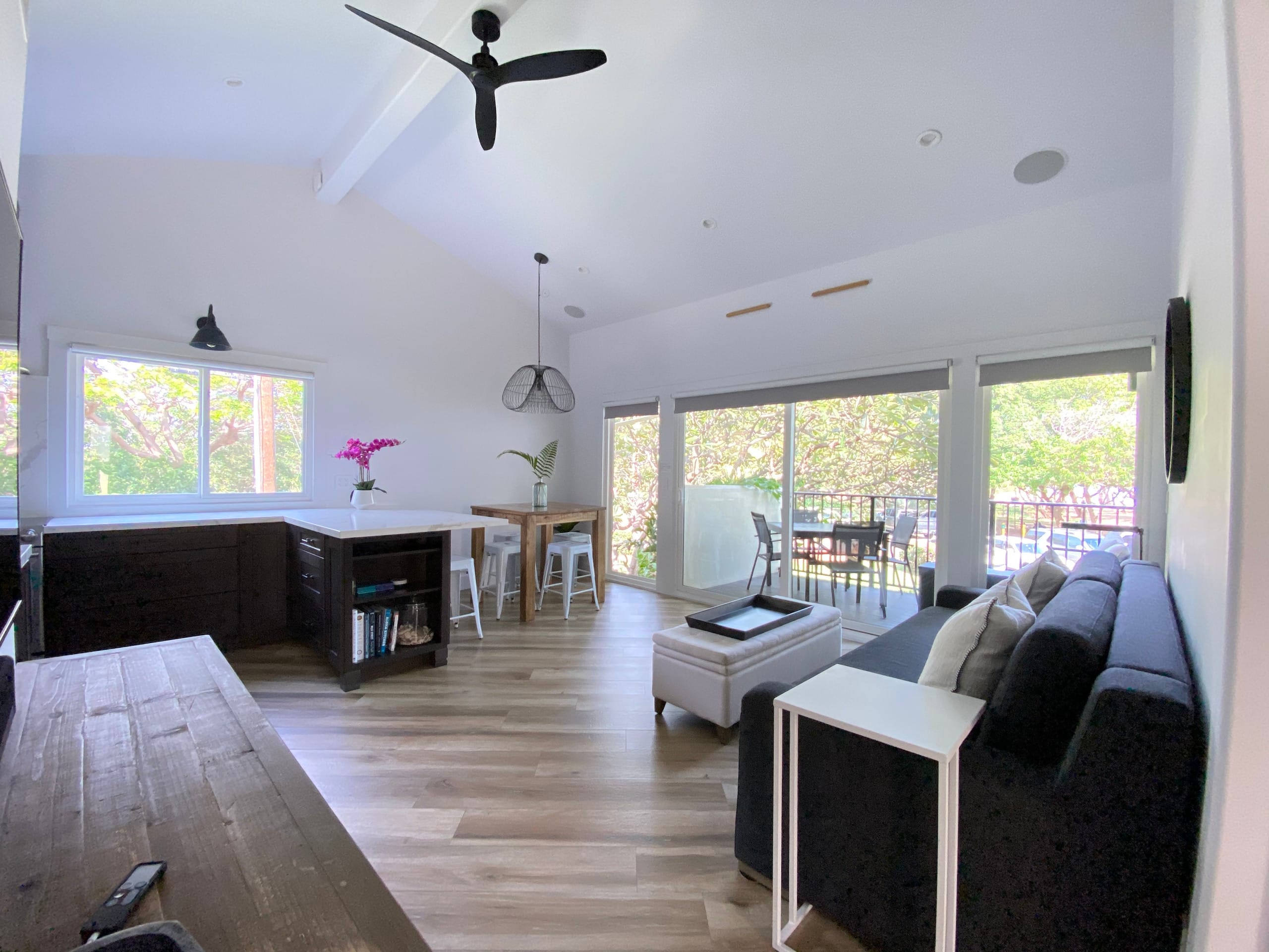 Condo in Wailuku · ★4.93 · 2 bedrooms · 3 beds · 2 private baths - Image 3
