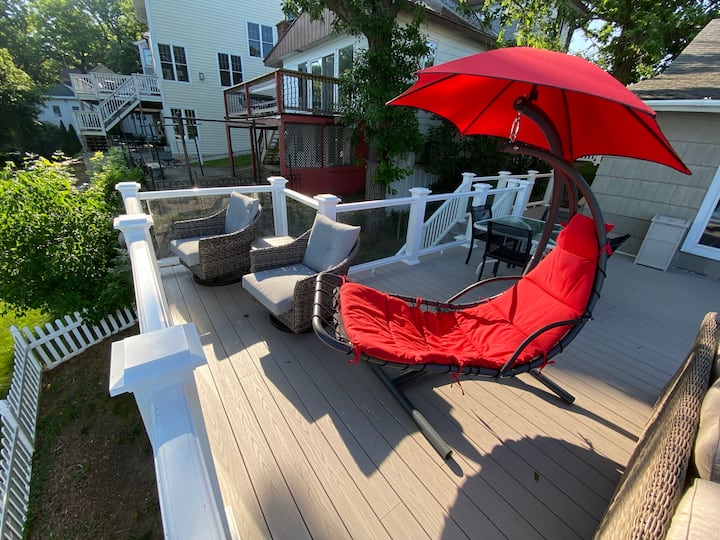 Exclusive Pewaukee Lake House Rental Cottages for Rent in Pewaukee