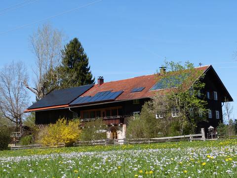 Vacation between mountains and lakes Original farmhouse