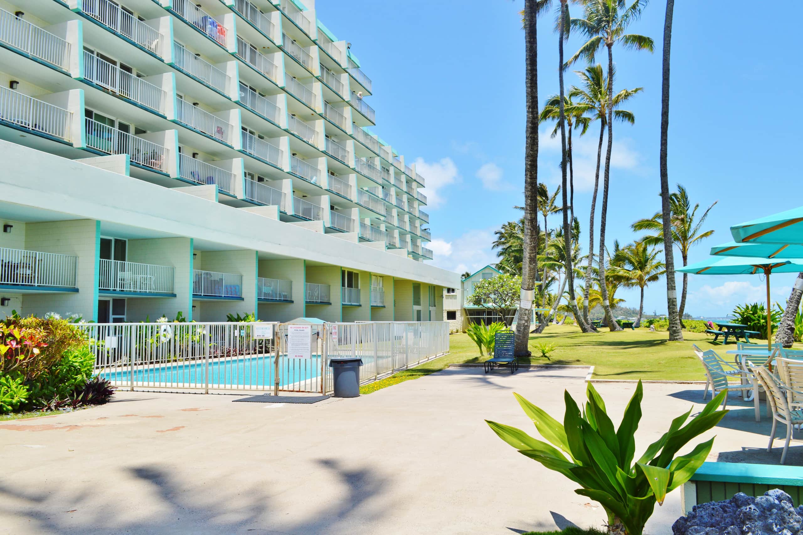 Condo in Hauula · ★4.77 · 1 bedroom · 3 beds · 1 private bath - Image 14