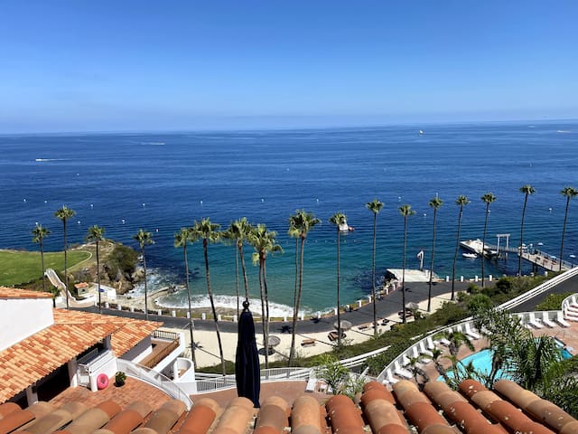 Island Condo w/ Golf Cart 2BR 2Bath Corner Unit