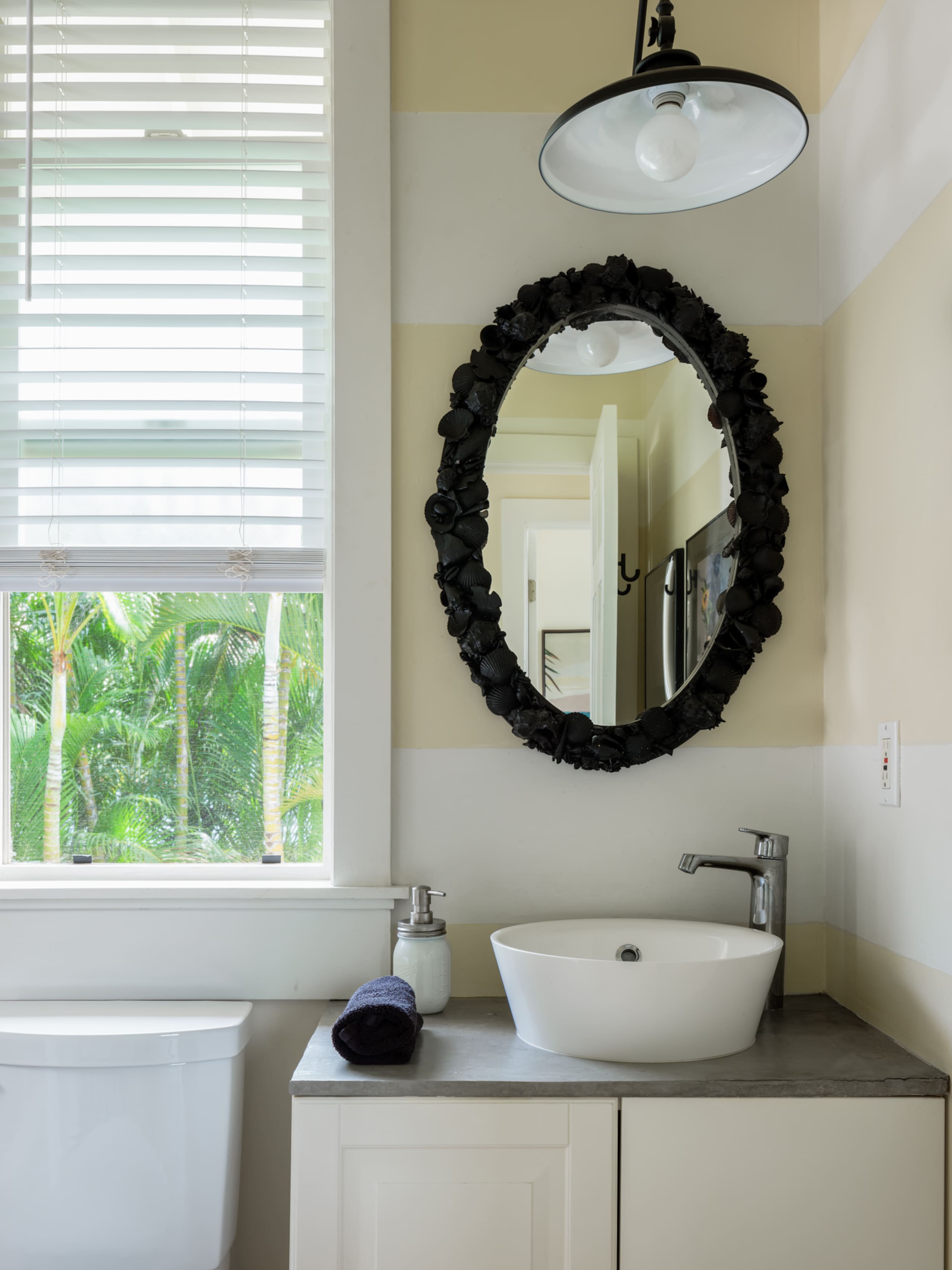 Home in Kihei · ★4.96 · 2 bedrooms · 3 beds · 1 bath - Image 10