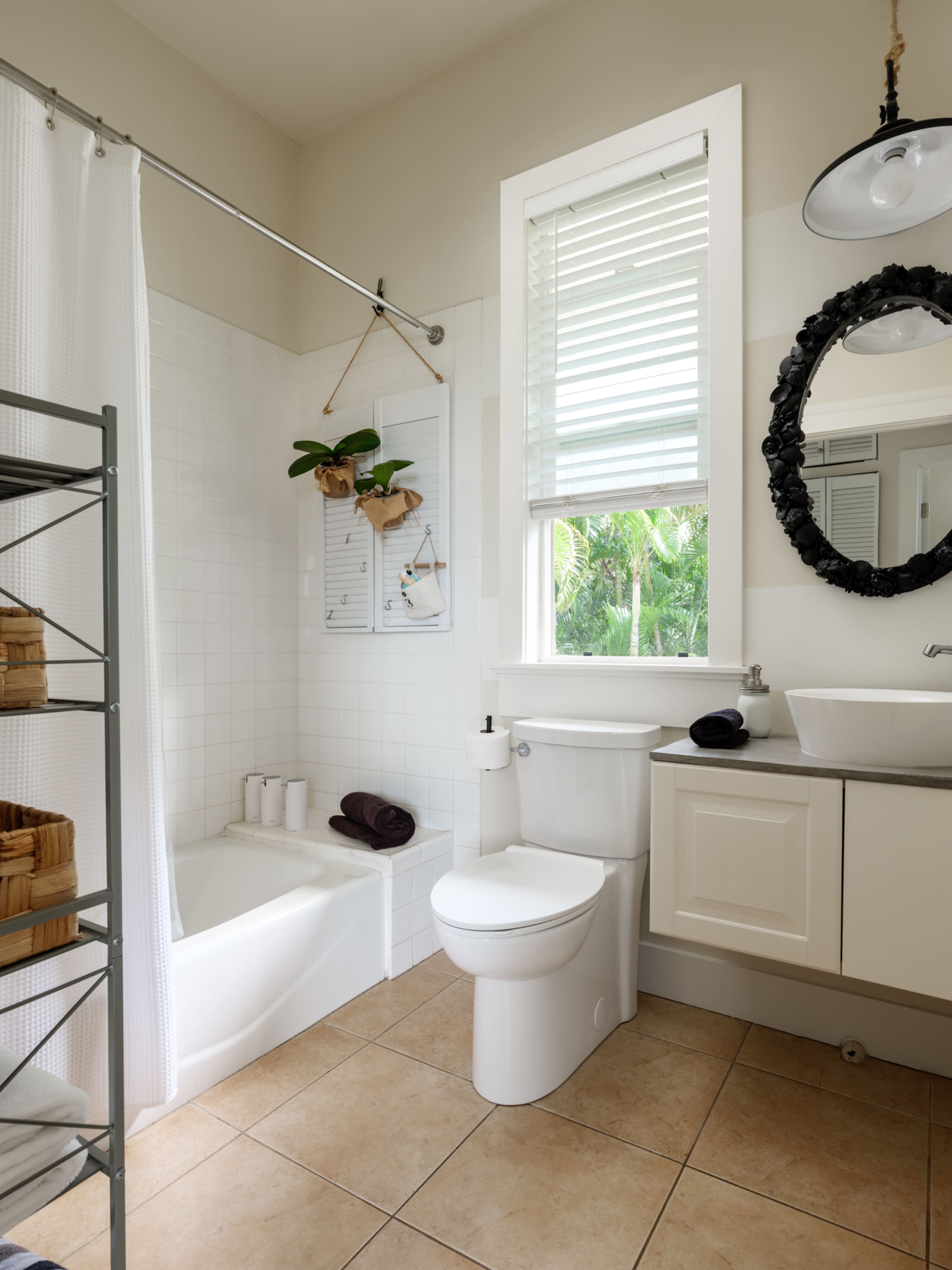 Home in Kihei · ★4.96 · 2 bedrooms · 3 beds · 1 bath - Image 11
