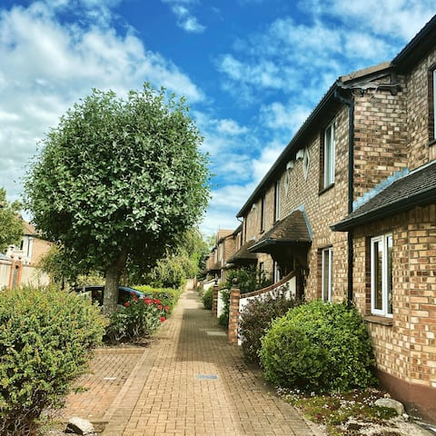 Successful Airbnb property: Brookman Town Homes - 3 bed D4 in Ranelagh