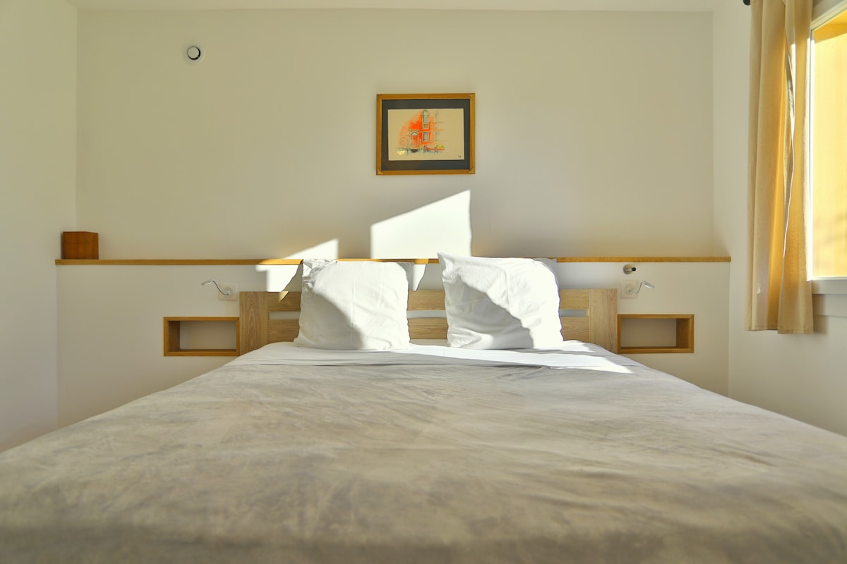 غرفة النوم 2