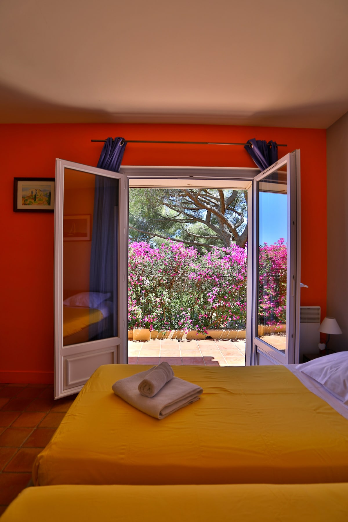 غرفة النوم 1