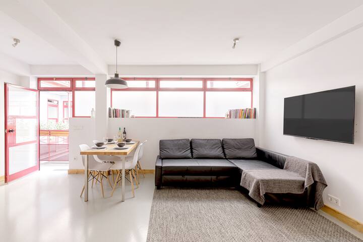 Quiet apartment in La Latina next to Plaza Mayor gallery image 2