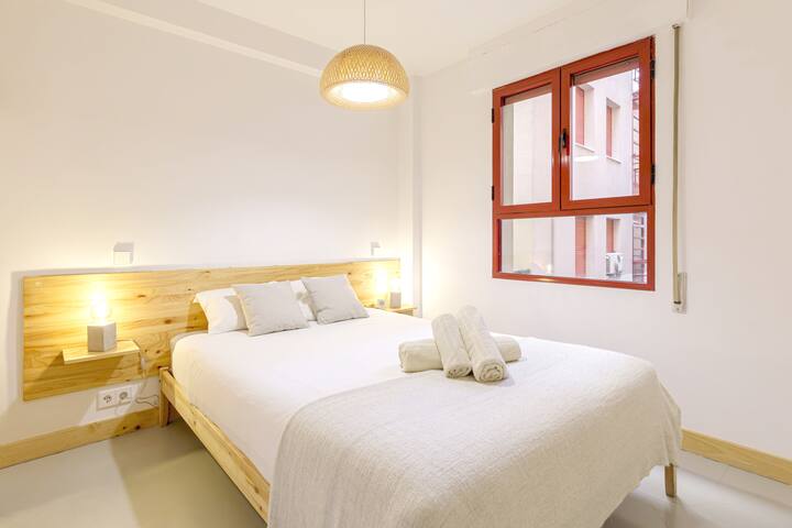 Quiet apartment in La Latina next to Plaza Mayor gallery image 3