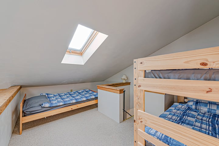 غرفة النوم 2