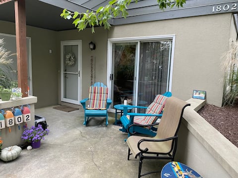Buoyed Spirits 2 BR 2B 1st floor condo