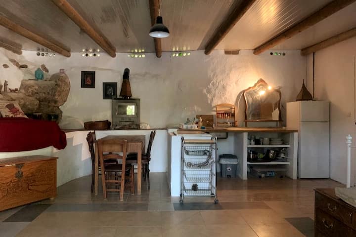 كاسيتا من الداخل