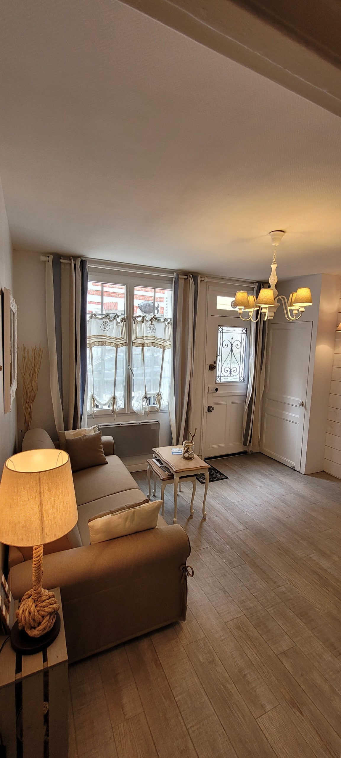 Successful Airbnb property: Fisherman's house, 10 mn walking from the beach in Trouville Sur Mer