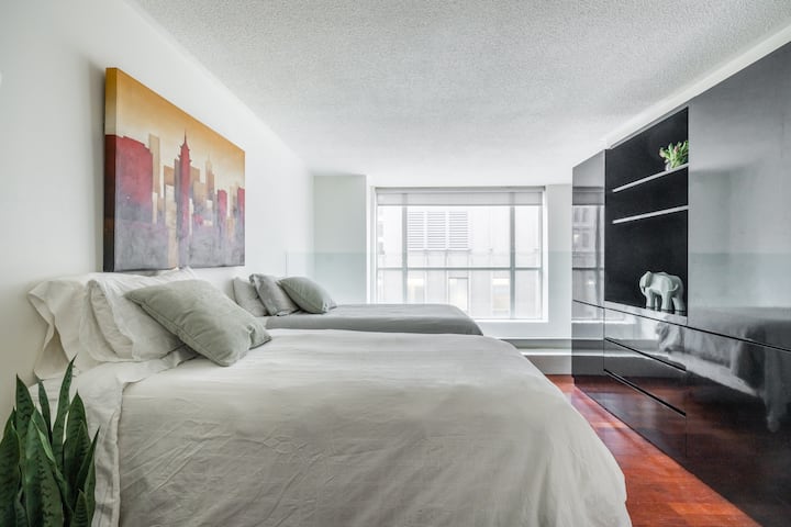 第二间卧室，配备2张威斯汀天堂床，向下开放 