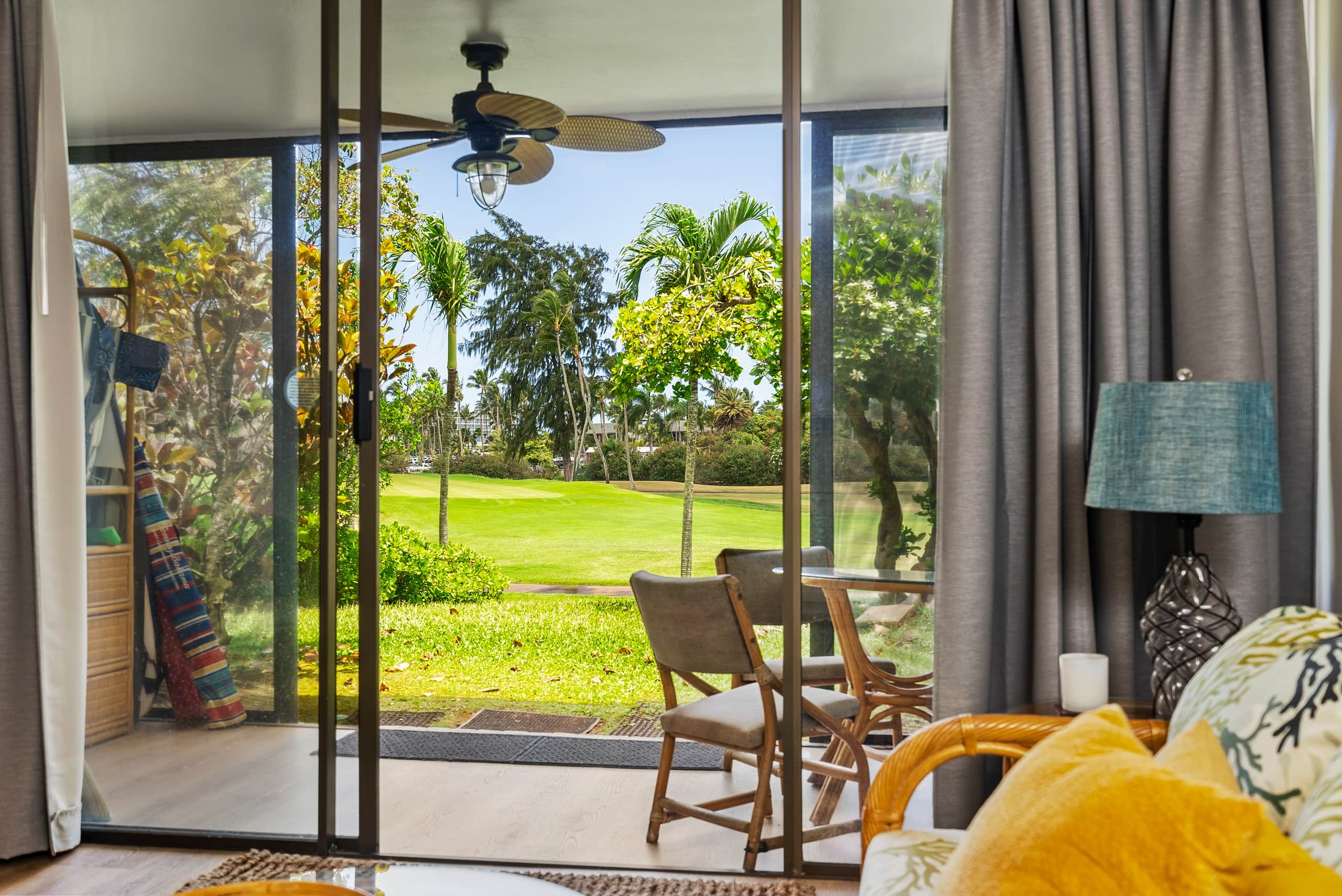 Condo in Kahuku · ★4.82 · 1 bedroom · 2 beds · 2 private baths - Image 4
