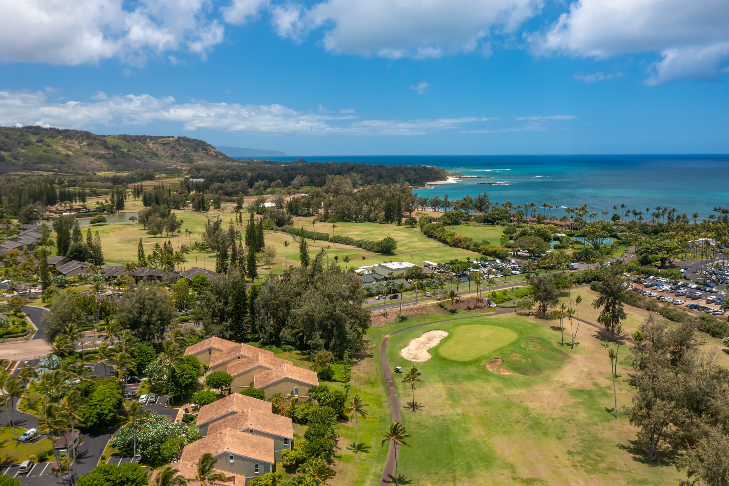 Condo in Kahuku · ★4.82 · 1 bedroom · 2 beds · 2 private baths - Image 22