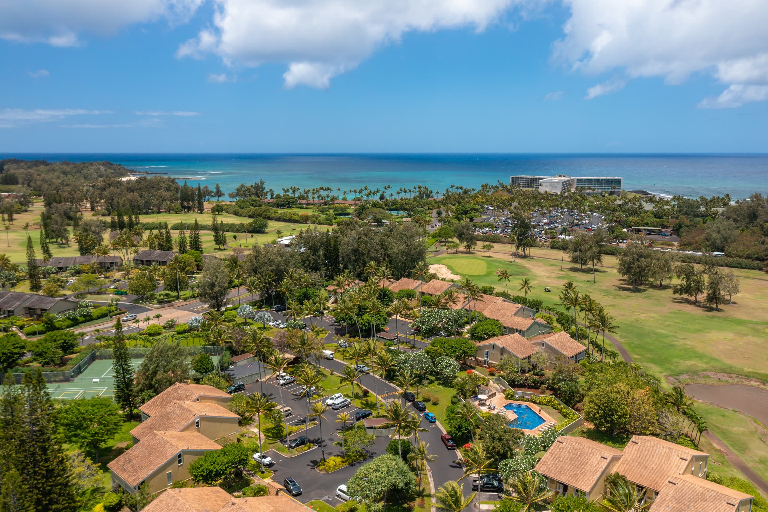 Condo in Kahuku · ★4.82 · 1 bedroom · 2 beds · 2 private baths - Image 19