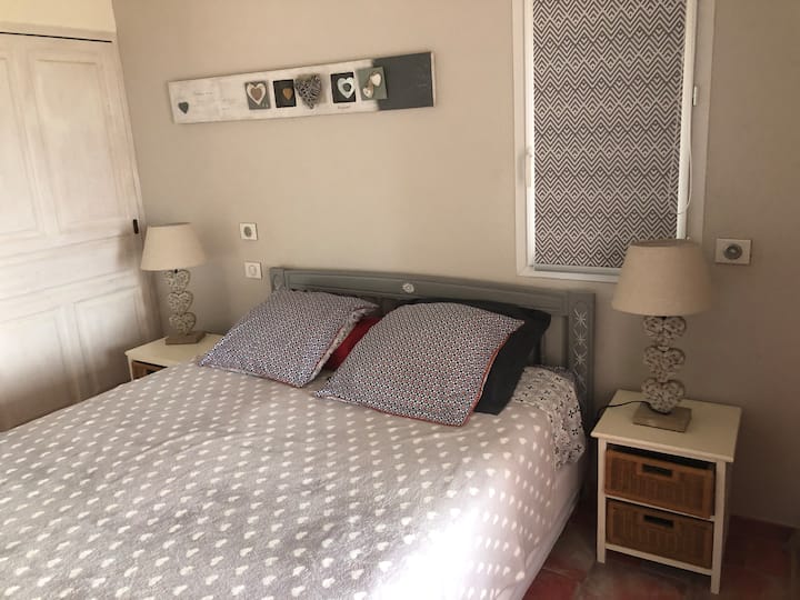 חדר רחצה ראשי/חדר שינה1