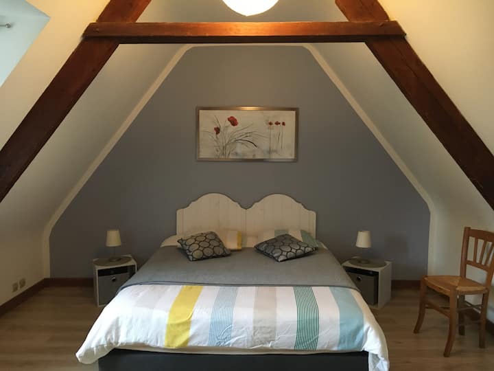 Chumba chenye kitanda 1 cha 160x 200