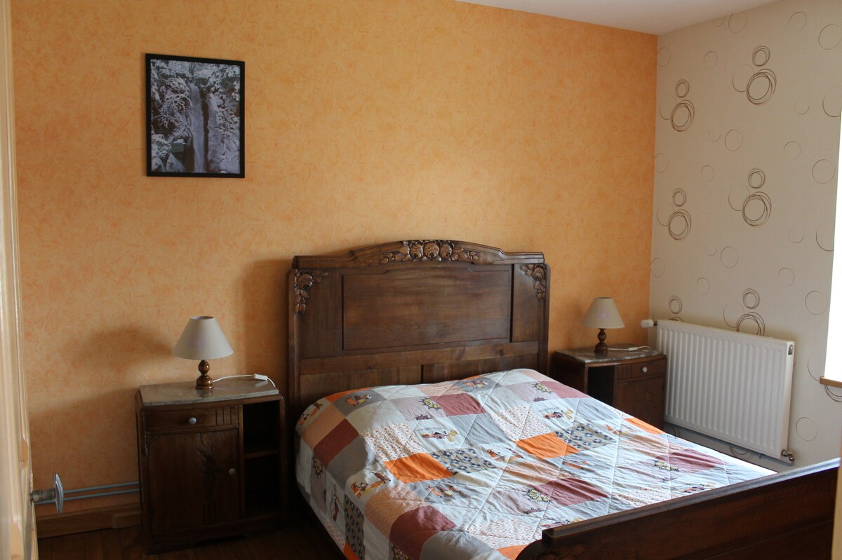 ห้องนอนที่ 6 ชั้นบน