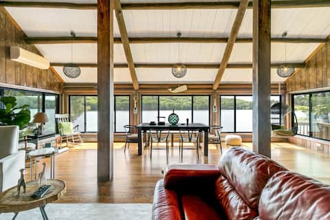 Charming Lakefront Escape with Views