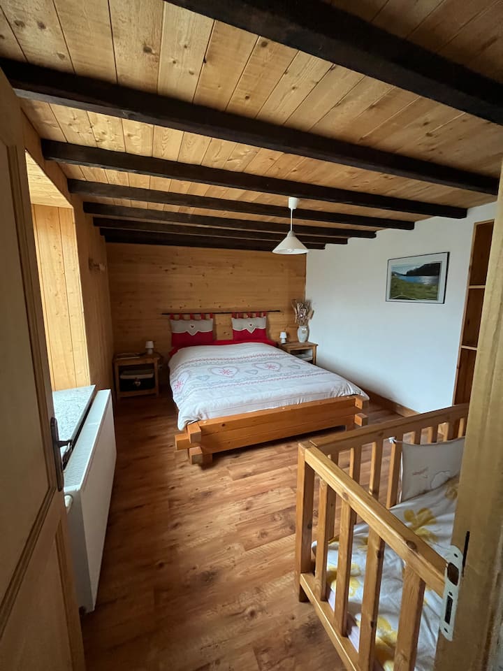 غرفة الشاموا  تقرأ 160 × 200+ طفل 