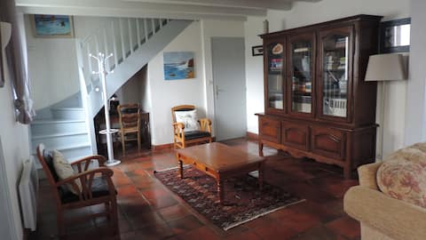 Popular Airbnb listing: Peaceful oasis by the water in La Turballe