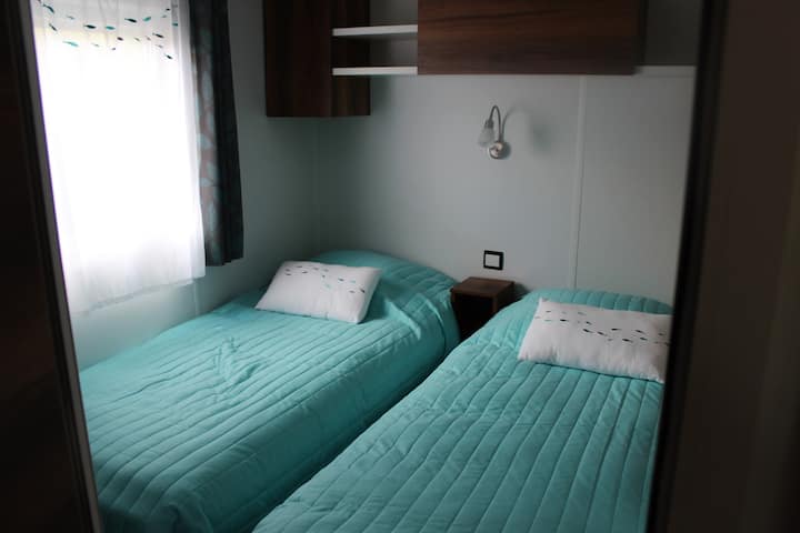 Chambre n°3 avec 2 lits simple