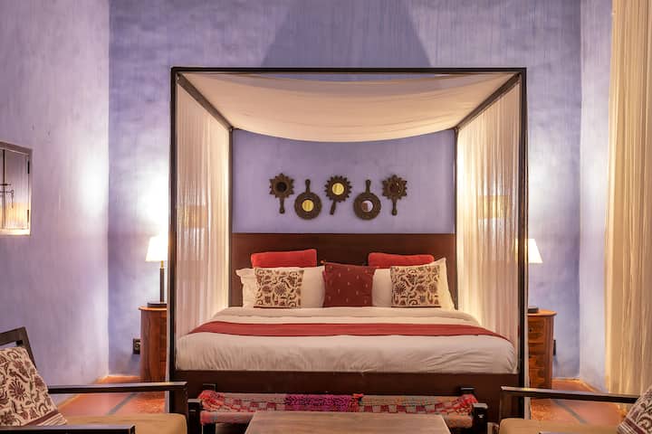 Fuchsia Bedroom