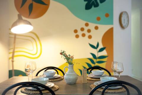 Your Tropical Escape. Pet friendly family home