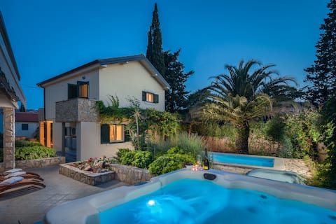 Villa Verboscana—Spa-Style Facilities in Tranquil Setting