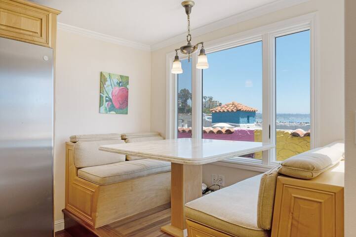 Capitola Venetian Beach Front- 12 Steps to Sand! gallery image 5