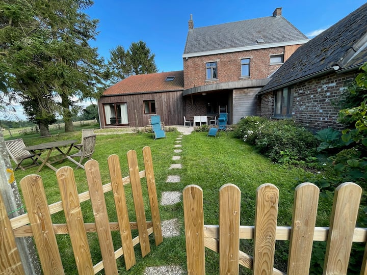 Le gîte la Blanche Ferme près de Pairi Daiza Maisons à louer à