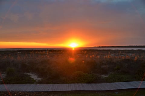 Popular Airbnb listing: Dolphins & Sunsets From This Beachfront Villa! in Seabrook Island