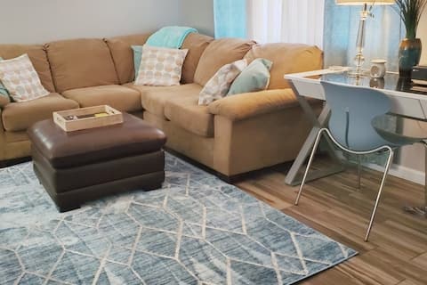Top Airbnb: Taylor's Glendale Retreat in Glendale