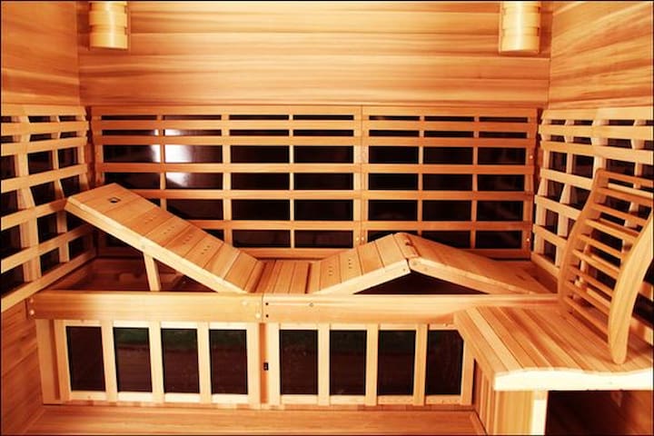 /Sauna Ranch 1961 SUNY Eagle Hill 4Beds 1Bath gallery image 3