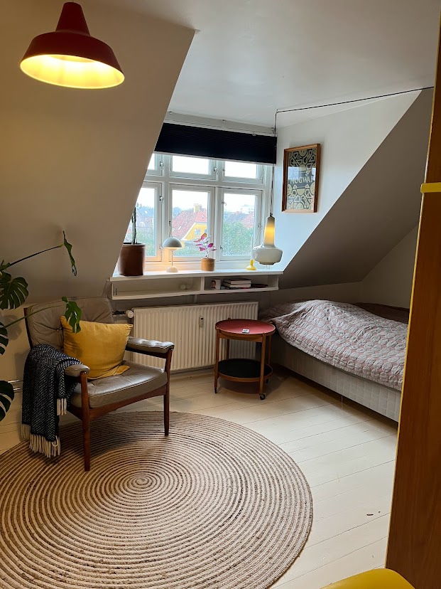 Third bedroom on the second floor. Double bed (140 cm)