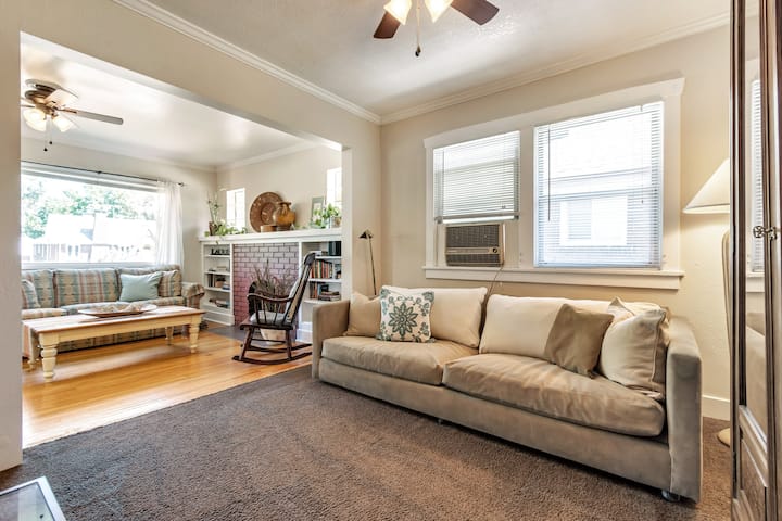 Enchanting SLC Home near Downtown & Ski Resorts
