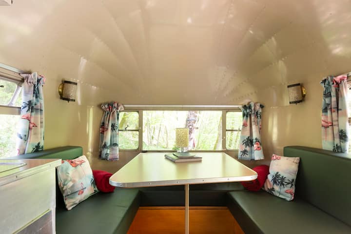 Glamping Dans Une Caravane Américaine Vintage - Rennes-les-Bains