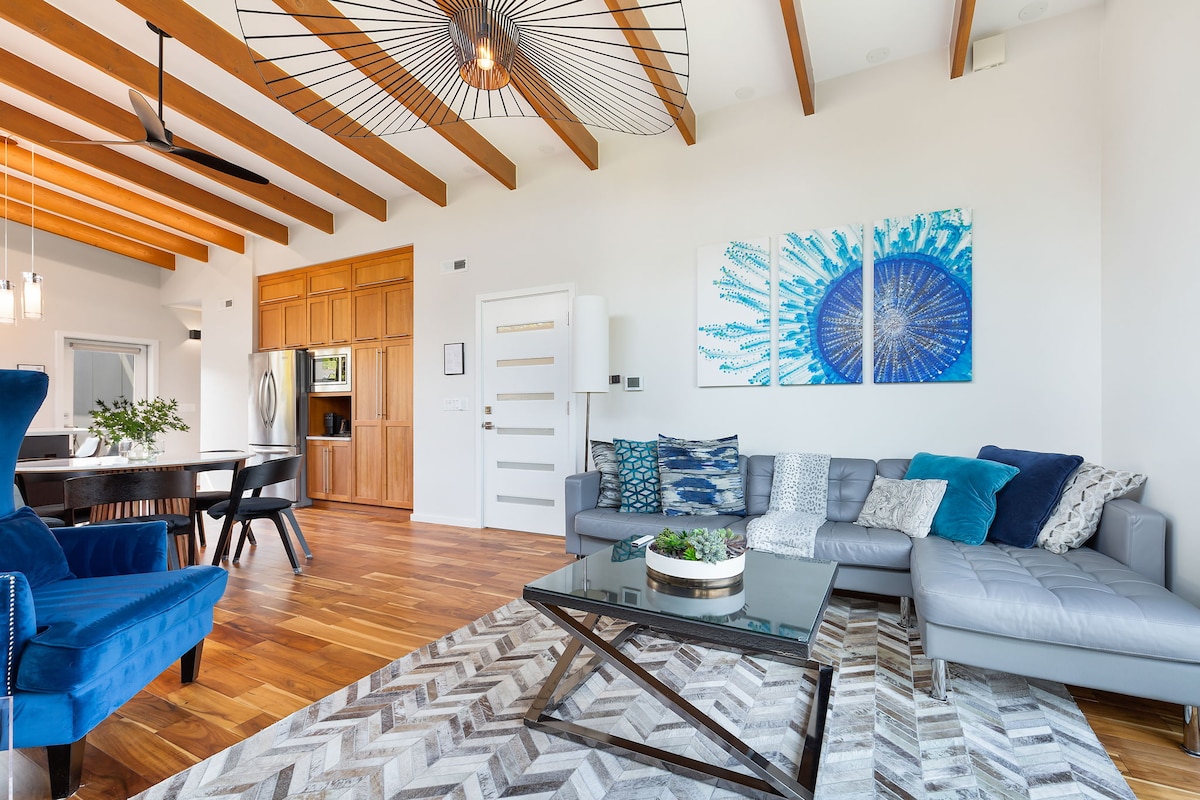 Top Floor Apartment